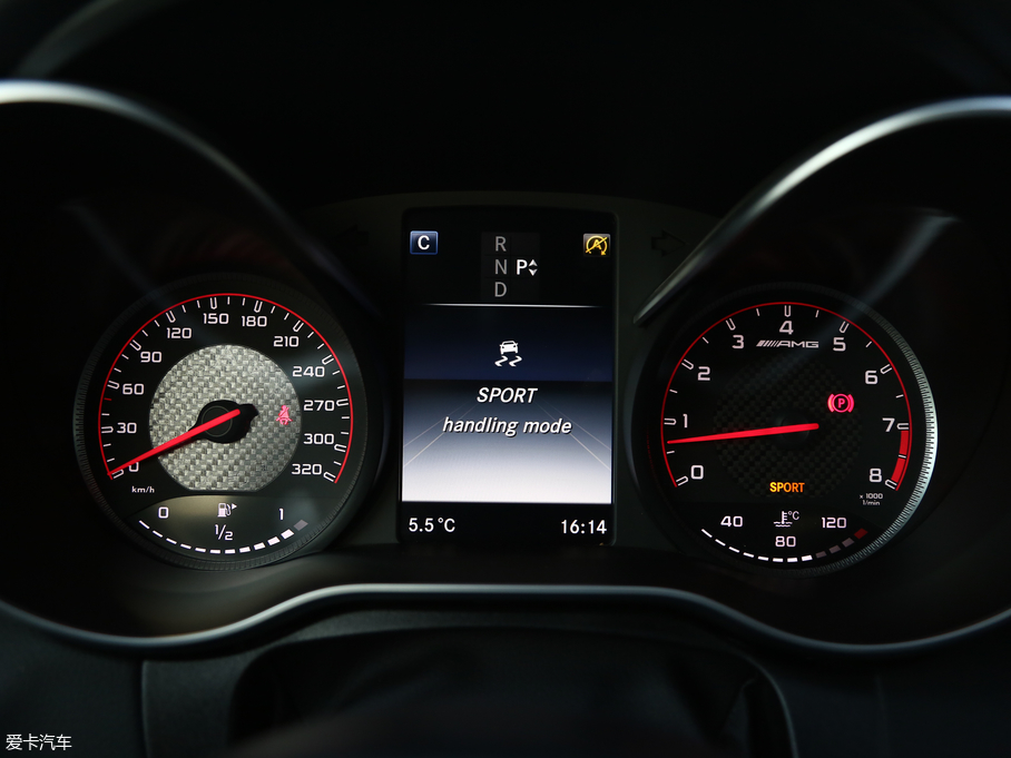 2016YCAMG AMG C 63 S Coupe