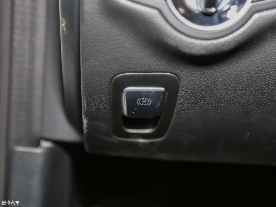 2016YCAMG AMG C 63 S Coupe