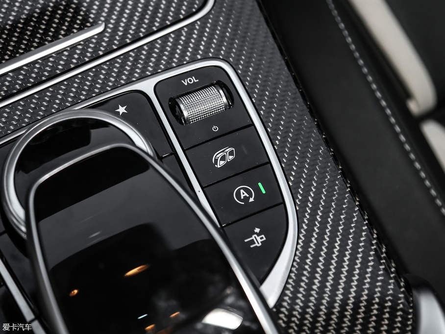 2016YCAMG AMG C 63 S Coupe