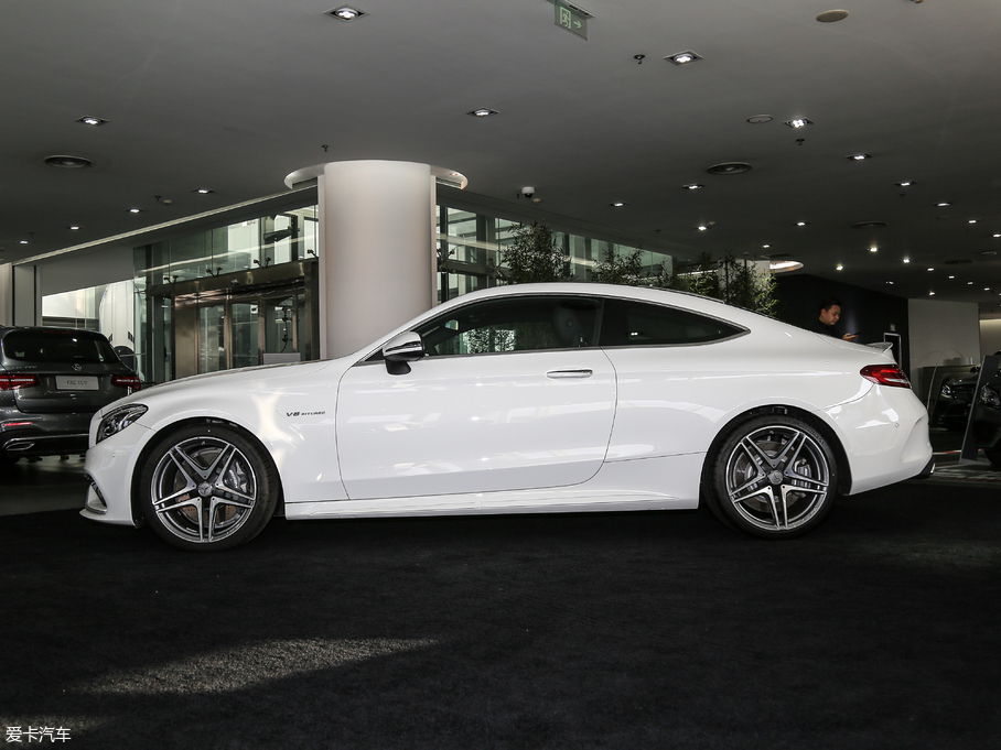 2016YCAMG AMG C 63 Coupe