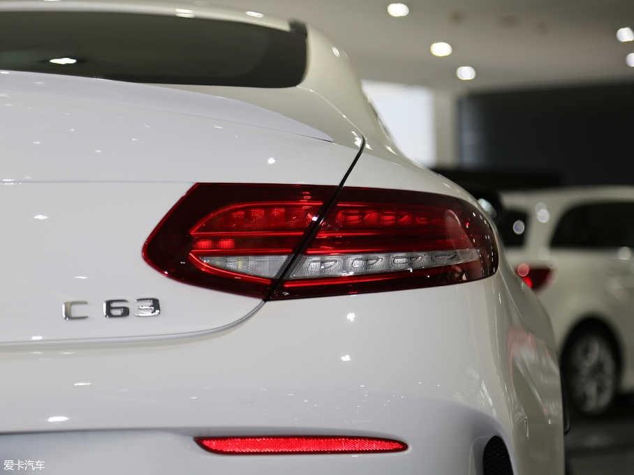 2016YCAMG AMG C 63 Coupe