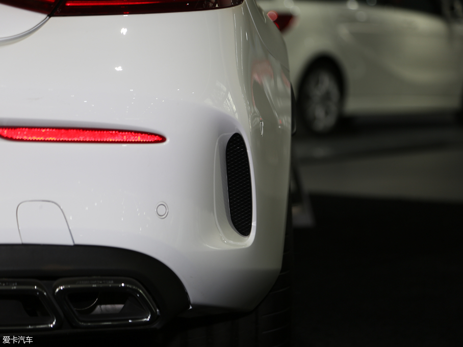 2016YCAMG AMG C 63 Coupe