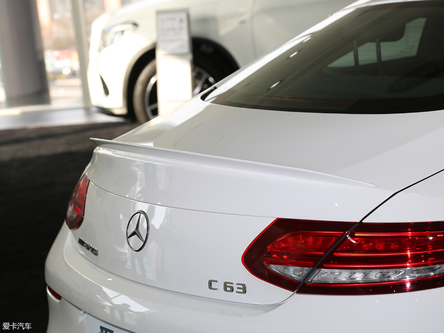 2016YCAMG AMG C 63 Coupe