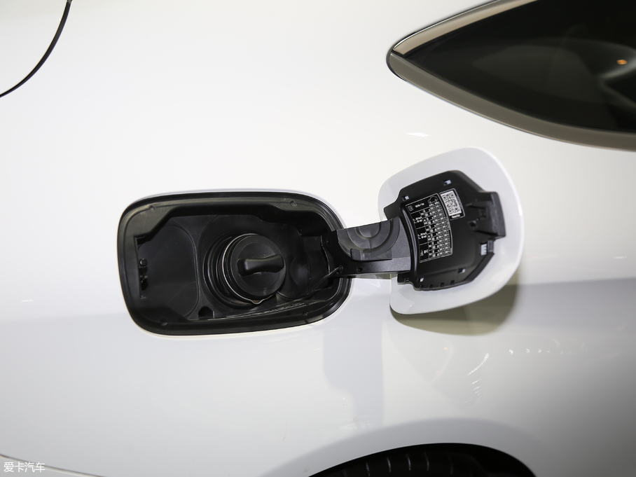 2016YCAMG AMG C 63 Coupe