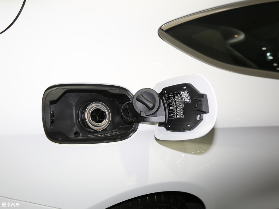 2016YCAMG AMG C 63 Coupe