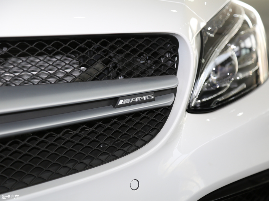 2016YCAMG AMG C 63 Coupe