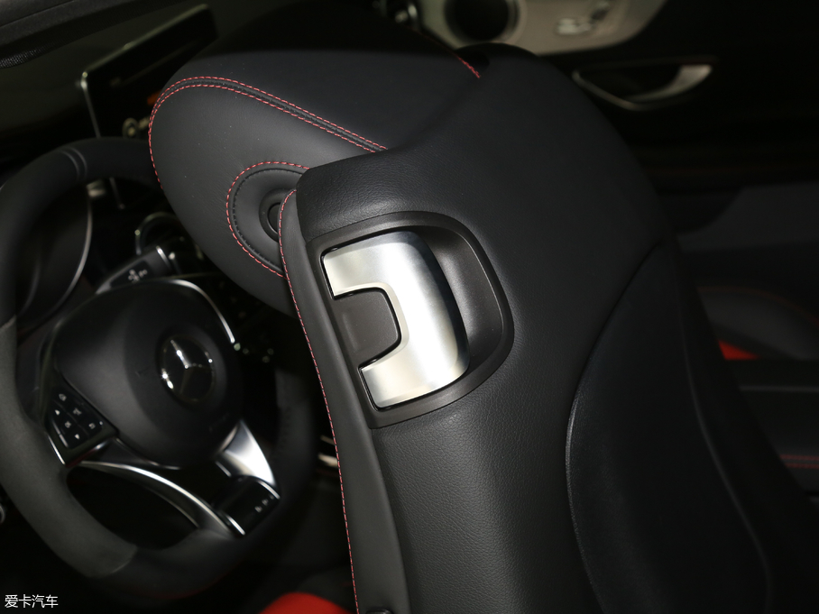 2016YCAMG AMG C 63 Coupe