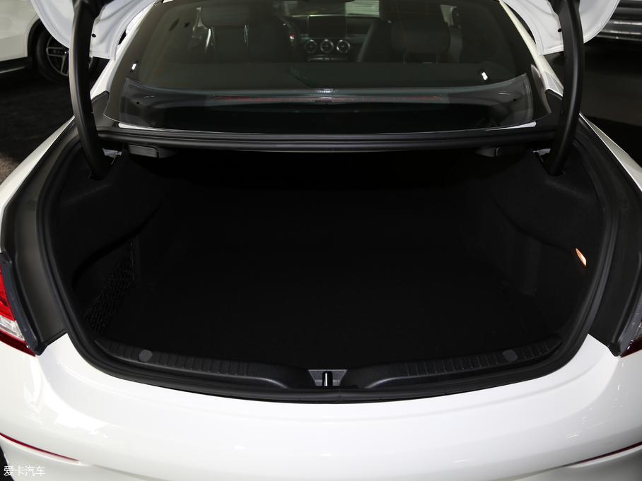 2016YCAMG AMG C 63 Coupe