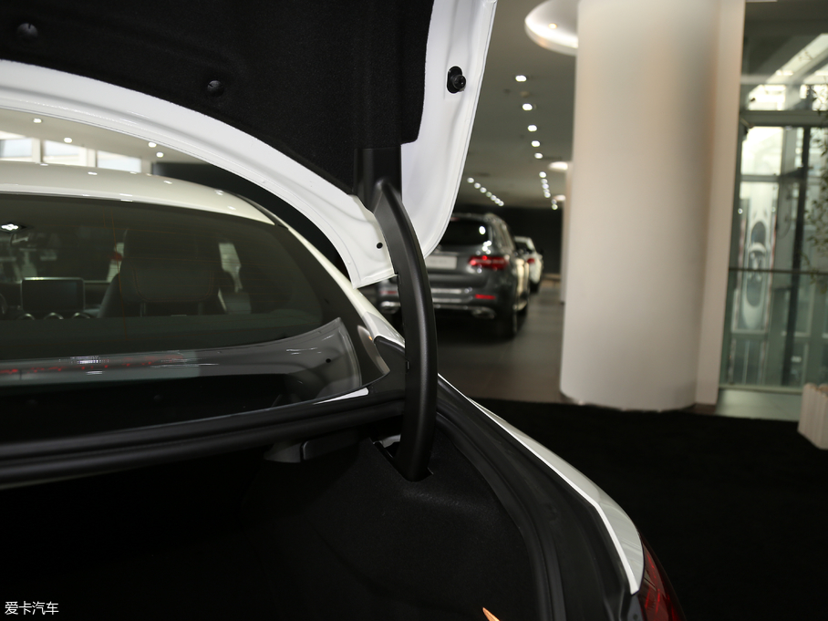 2016YC(j)AMG AMG C 63 Coupe