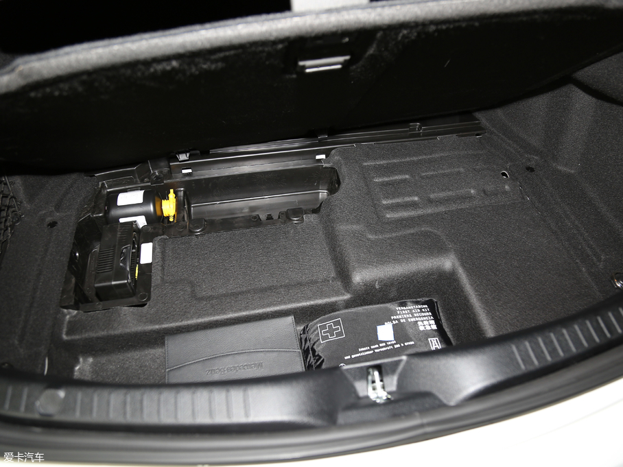 2016YC(j)AMG AMG C 63 Coupe