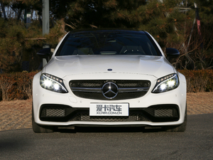 2016AMG C 63 S Coupe ^