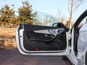 2016AMG C 63 S Coupe {λ܇T