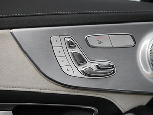 2016AMG C 63 S Coupe {{