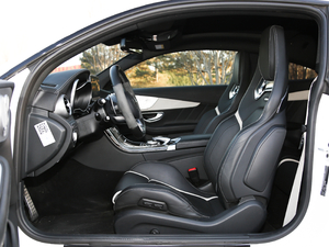 2016AMG C 63 S Coupe ǰſg