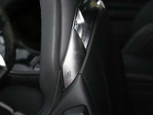 2016A(y)MG C 63 S Coupe g