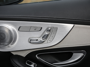 2016A(y)MG C 63 S Coupe g