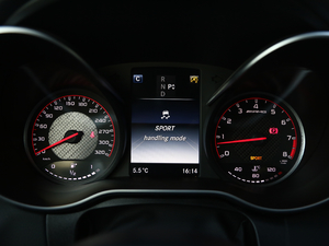 2016A(y)MG C 63 S Coupe п؅^(q)