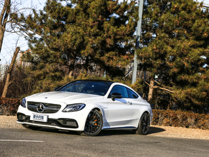2016AMG C 63 S Coupe 