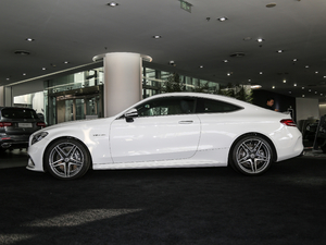 2016AMG C 63 Coupe ȣ