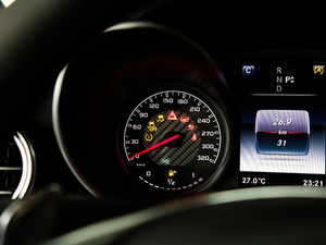 2016AMG C 63 Coupe п؅^