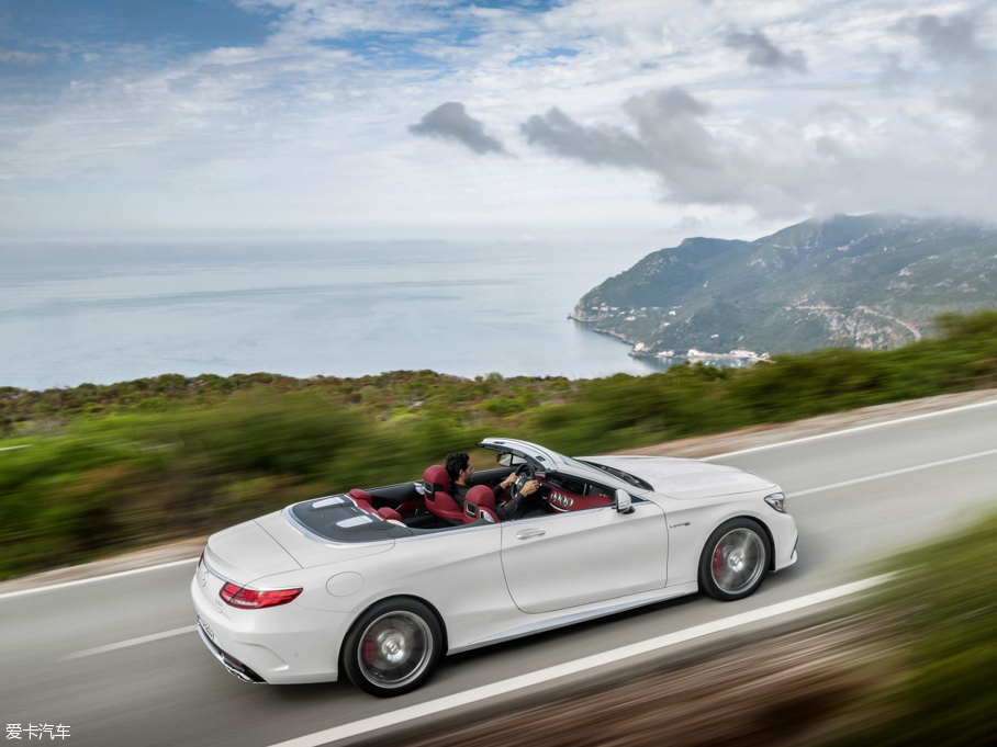 2015��AMG S������ ������