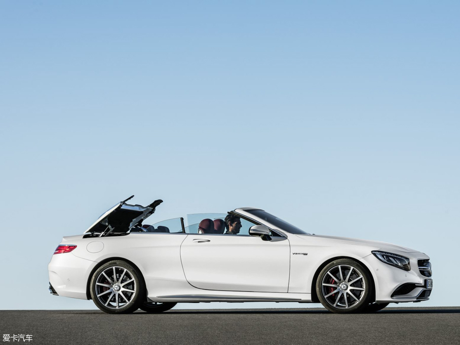 2015��AMG S������ ������