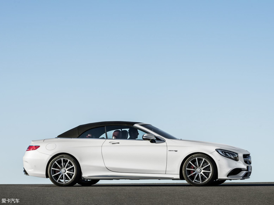 2015��AMG S������ ������