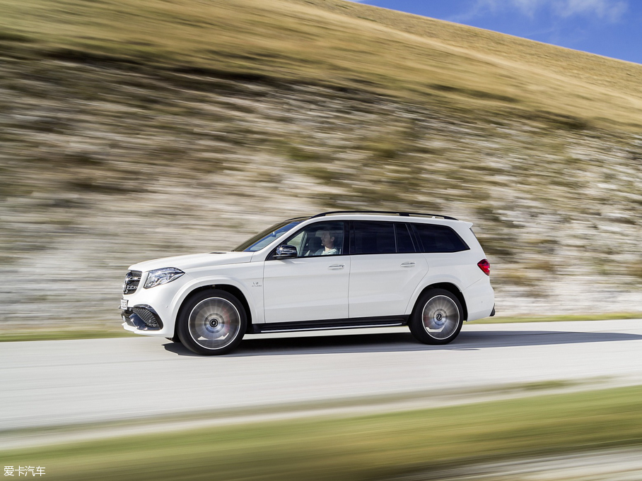 2016YGLSAMG AMG GLS 63 4MATIC