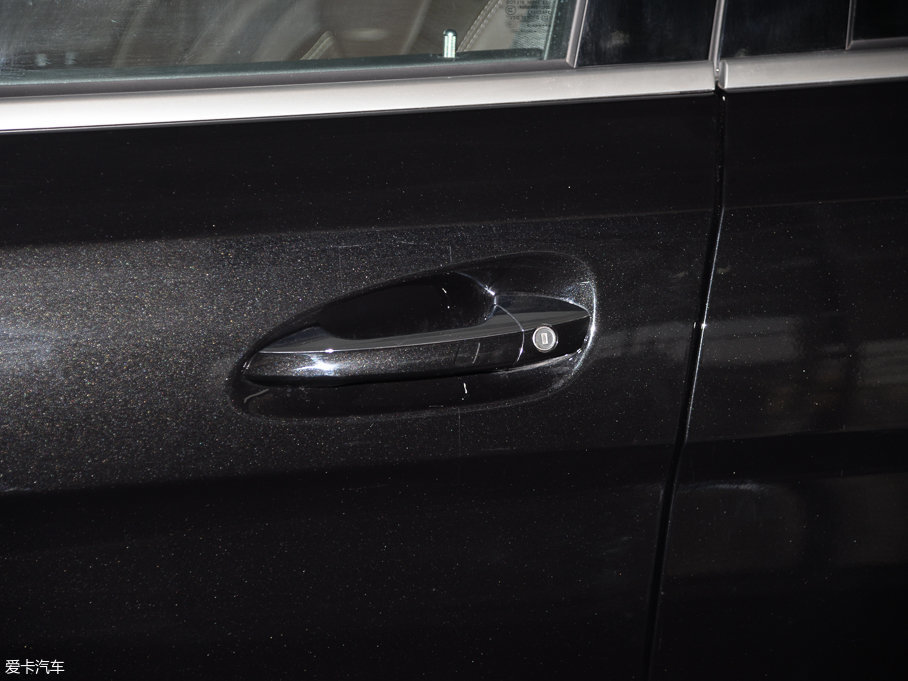 2016YGLSAMG AMG GLS 63 4MATIC