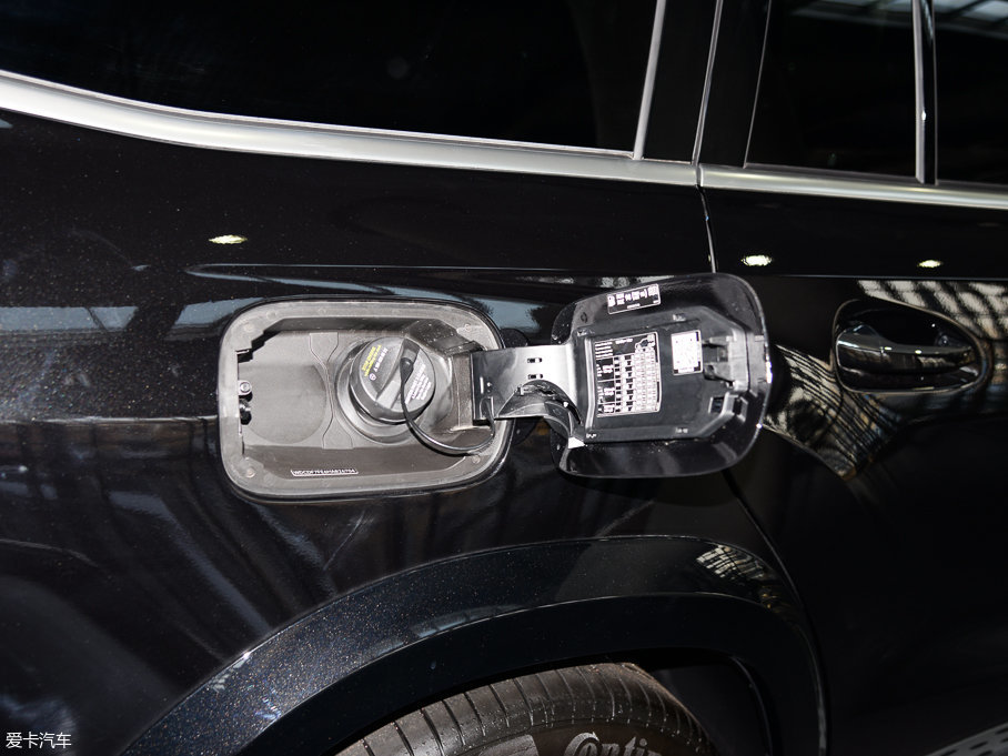 2016YGLSAMG AMG GLS 63 4MATIC