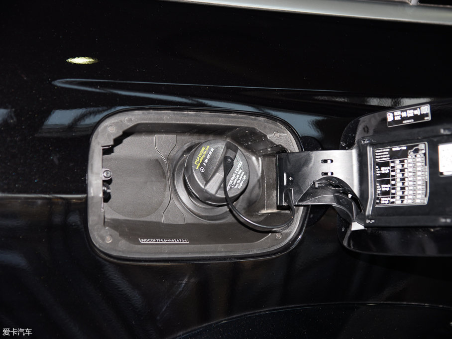 2016YGLSAMG AMG GLS 63 4MATIC