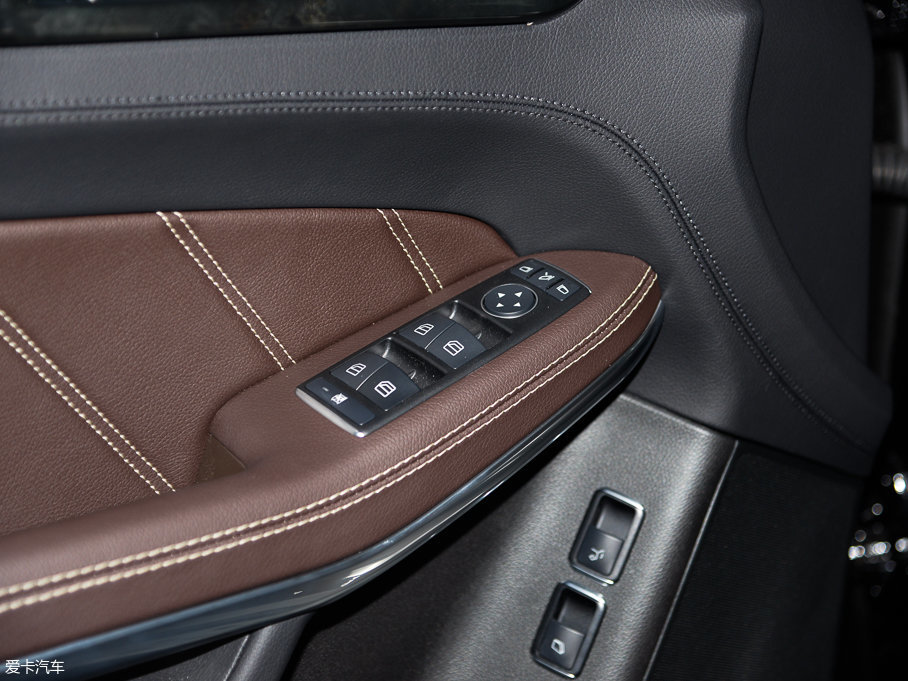 2016YGLSAMG AMG GLS 63 4MATIC