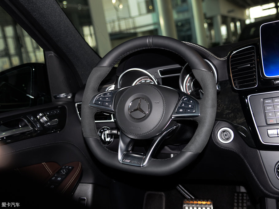 2016YGLSAMG AMG GLS 63 4MATIC