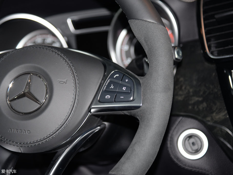 2016YGLSAMG AMG GLS 63 4MATIC