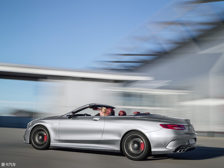 2016��AMG S������ AMG S 63 4MATIC Cabriolet Edition 130