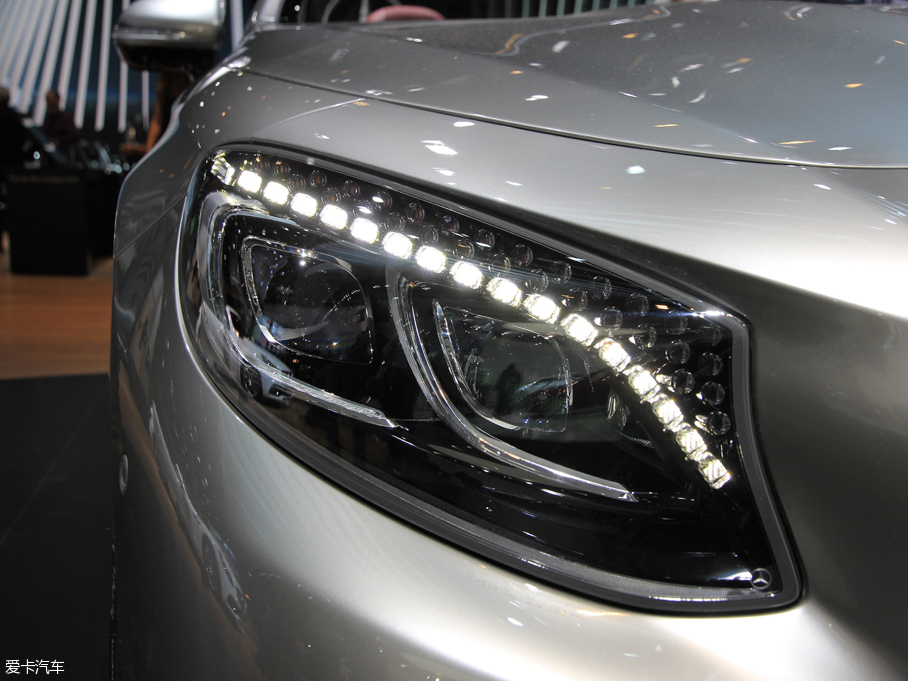 2016��AMG S������ AMG S 63 4MATIC Cabriolet Edition 130