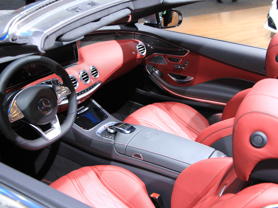 2016��AMG S������ AMG S 63 4MATIC Cabriolet Edition 130