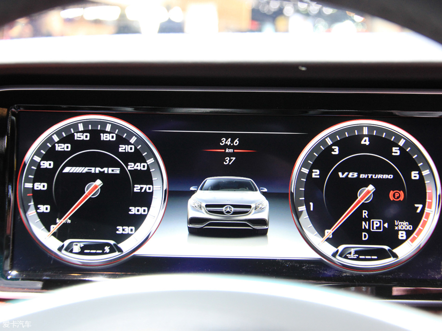 2016��AMG S������ AMG S 63 4MATIC Cabriolet Edition 130