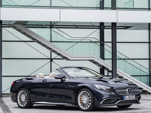 2016��AMG S 65 Cabriolet ���w���^