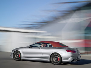 2016��AMG S 63 4MATIC Cabriolet Edition 130 ���w���^