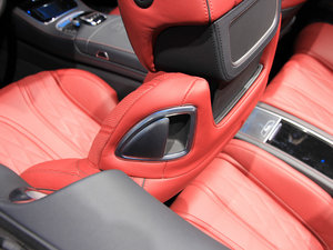 2016��AMG S 63 4MATIC Cabriolet Edition 130 ���g����