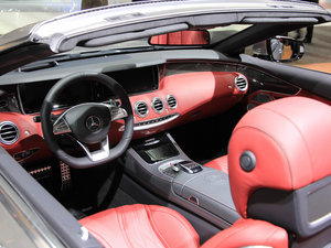 2016��AMG S 63 4MATIC Cabriolet Edition 130 �п؅^