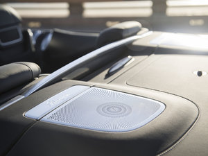 2016��A(y��)MG S 65 Cabriolet ���g����