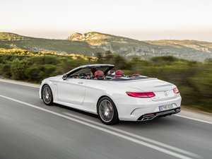 2016��AMG S 63 Cabriolet ���w���^
