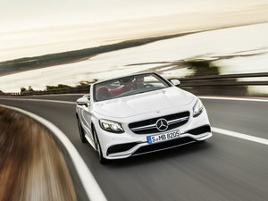 2016��AMG S 63 Cabriolet ���w���^