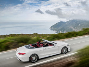 2016��AMG S 63 Cabriolet ���w���^