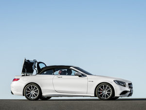 2016��AMG S 63 Cabriolet ���w���^