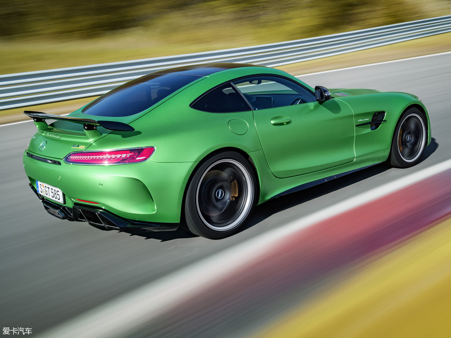 2017YAMG GT AMG GT R