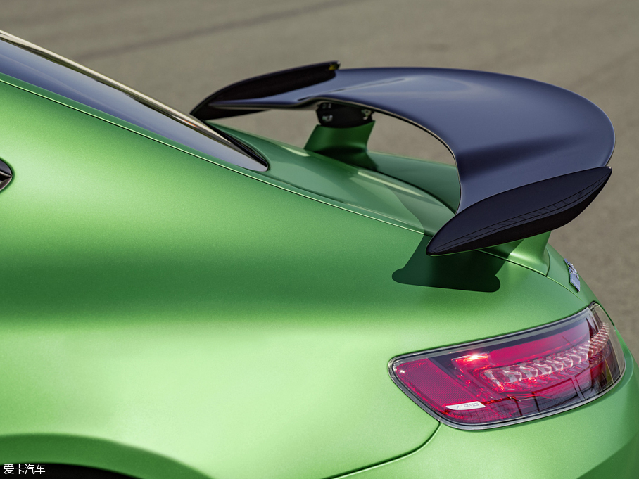 2017YAMG GT AMG GT R