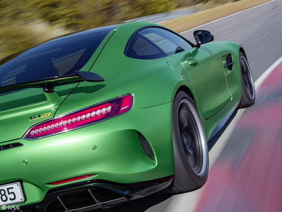 2017YAMG GT AMG GT R